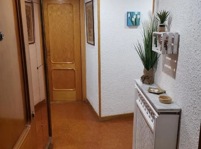 Lägenhet Comoda Vivienda En